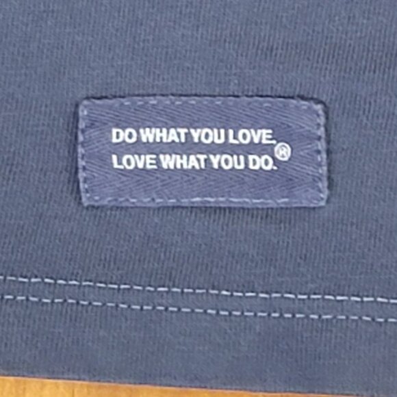 Life Is Good Navy Crusher Crew Neck United We Stand With Ukraine Tee - XL - Picture 6 of 7